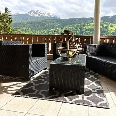 & Mountain View Apartamento Saas im Prattigau