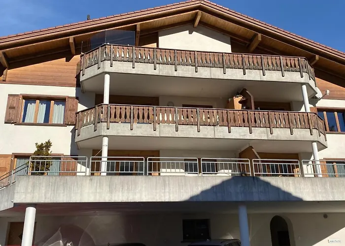 & Mountain View Apartman