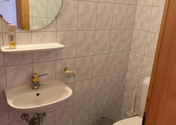 Apartment & Mountain View *