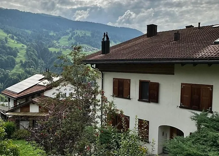 & Mountain View Saas im Prattigau